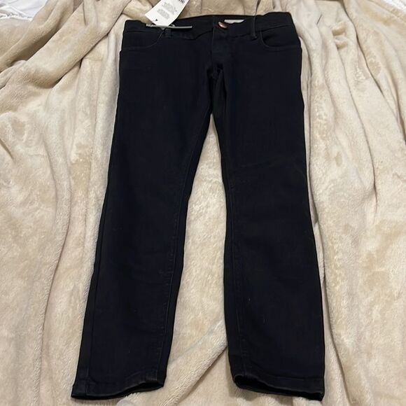 NWT- ASOS- 2. Black Skinny Ankle Crop Jeans - Picture 2 of 8